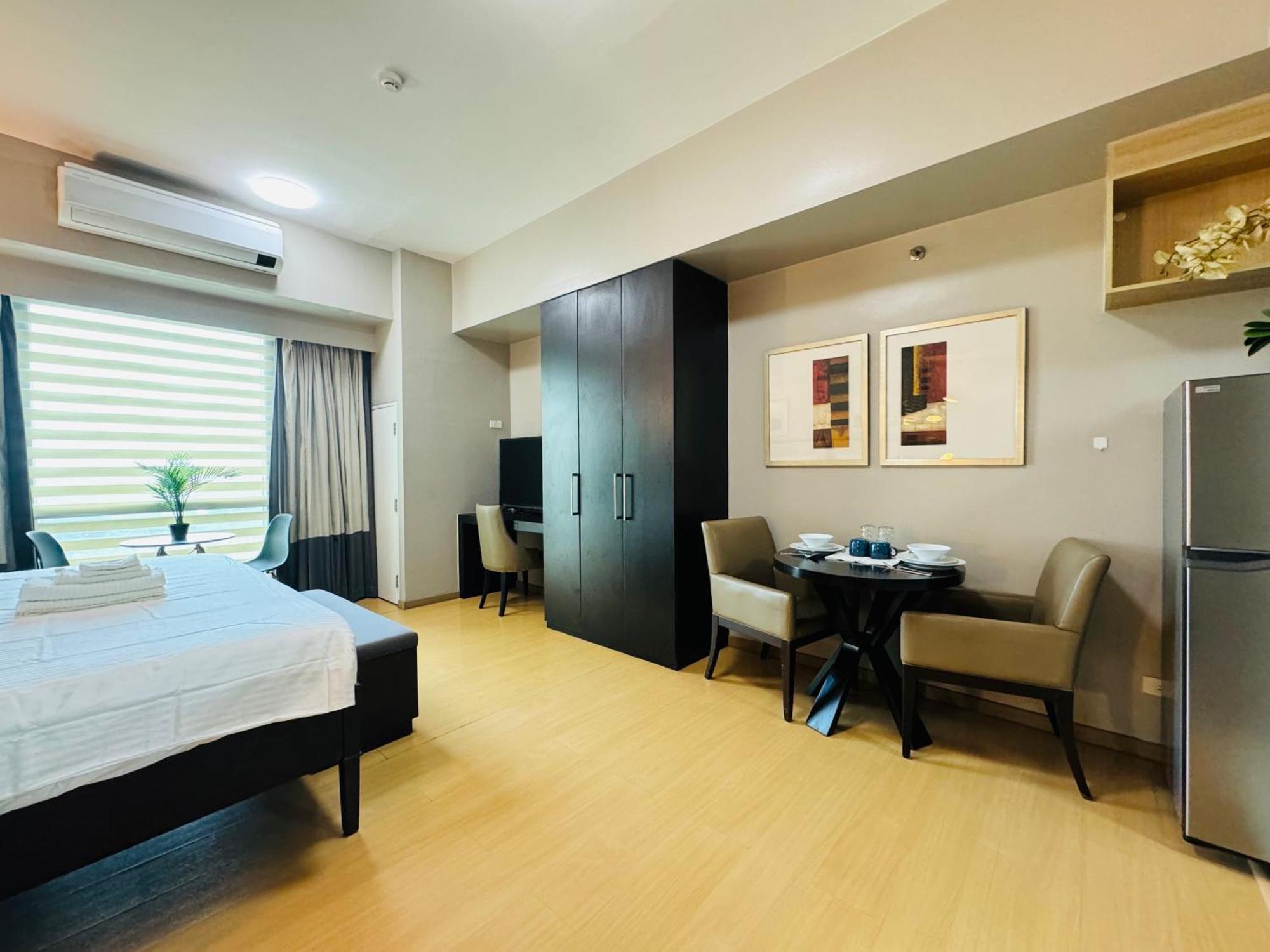 מנילה Avant At The Fort By Urban Realty מראה חיצוני תמונה